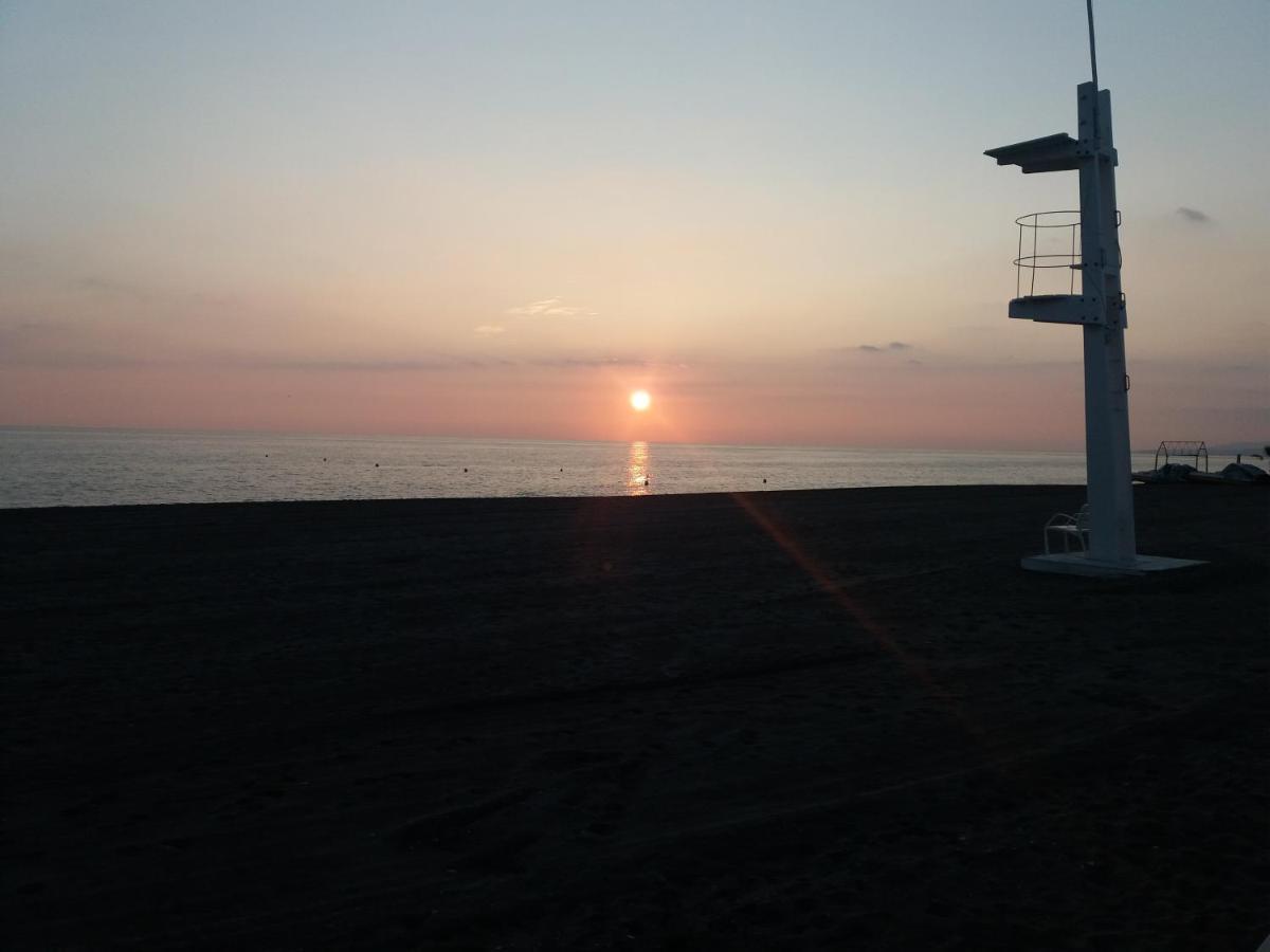 Bonito Y Tranquilo Apartamento , Cerca Del Mar. トロクス・コスタ エクステリア 写真
